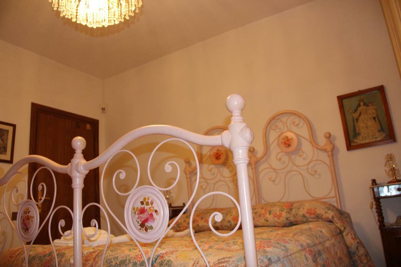 Le Coccole Del Trasimeno Guest House Tuoro sul Trasimeno Exterior foto